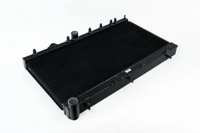 CSF 02-07 Subaru WRX/STI Radiator - Black Finish - Image 11