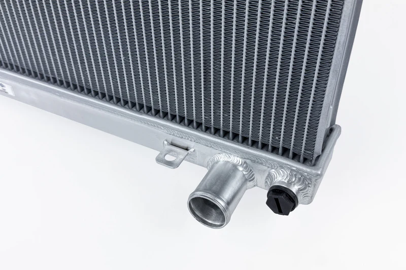 CSF 94-98 Nissan GT-R / GTS R33 High-Performance All-Aluminum Radiator - Image 2