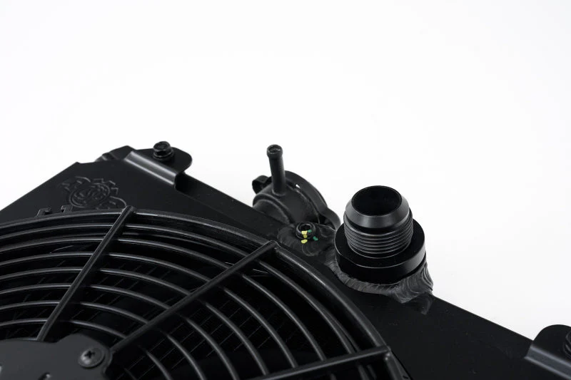 CSF Universal Half Radiator w/-16AN & Slip-On Fittings/12in SPAL Fan & Shroud - Black Finish - Image 3
